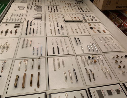 家居建材 漢口建材 武昌郁金香墻紙布藝 查看